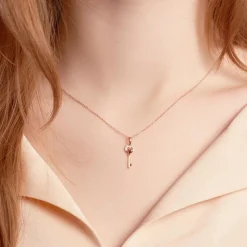 Anhänger Schlüssel aus 18K Roségold mit Diamanten BDP0024-18KRSL