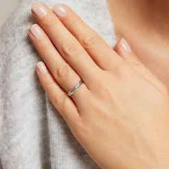 Damenring aus 14K Weißgold mit Brillant ER0007-Dia14KWSL