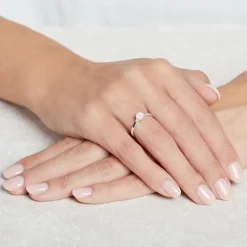 Diamantring aus 14-karätigem Weißgold VR0335