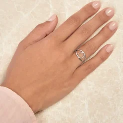 Diamantring aus 14-karätigem Weißgold DR0431