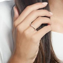 Diamantring aus 14-karätigem Weißgold VR0321