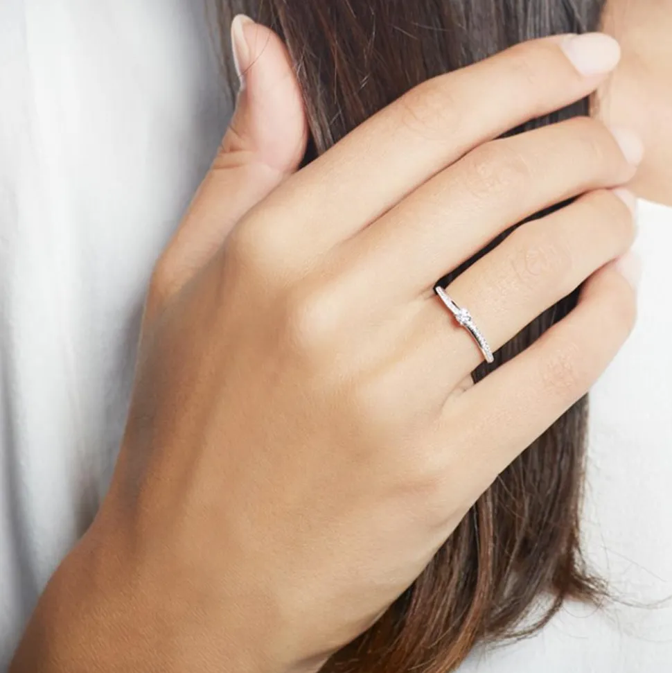 Diamantring aus 14-karätigem Weißgold VR0318