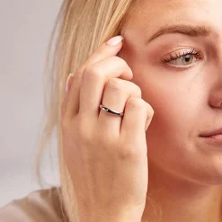 Edelstahlring 3mm breit konvex Steinbesatz R9206czSL