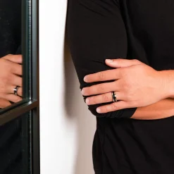 Exklusiver Ring Edelstahl poliert 7mm ionisiert R9108SL