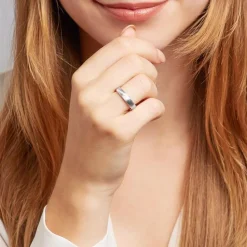 Gravierbarer Damenring aus Sterlingsilber mit Zirkonia R8599czSL