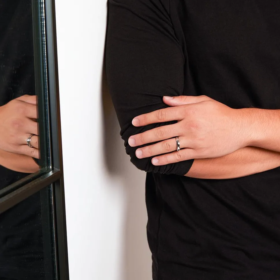 Gravierbarer Herrenring aus 585er Weißgold ER0001SL