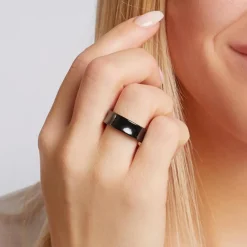 Hochwertiger kratzfester Schwarzer Keramik Ring KR0003SL