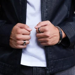 Modischer Ring Edelstahl poliert 7mm ionisiert R9109SL