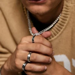 Ring aus Edelstahl poliert schwarze Rille 6mm R9216SL