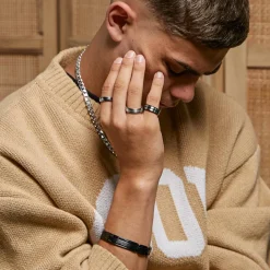 Ring aus Edelstahl poliert schwarze Rille 6mm R9216SL