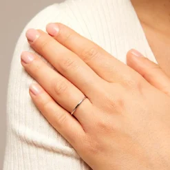 Ring aus 14-karätigem Weißgold ER0008-14KW