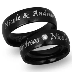 Schwarze Edelstahl Eheringe mit Lasergravur R9093lg