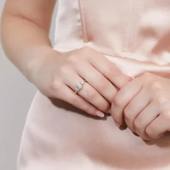 Verlobungsring Trinity aus Gold mit Diamanten BDR0025-GSL