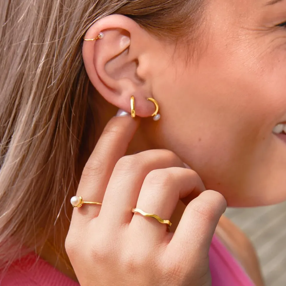 Wellenförmiger Ring aus 8-karätigem Gold GR0169