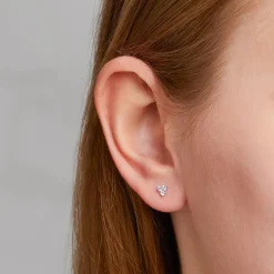 Zirkoniabesetzte Ohrstecker für Damen aus 925er Silber SE1064